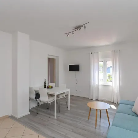 Basic Sveti Anton 88 Gasthof