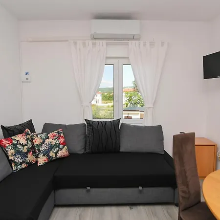 Basic Sveti Anton 88 Vendégház 4*