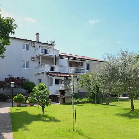 Maison d'hôtes Basic Sveti Anton 88 *