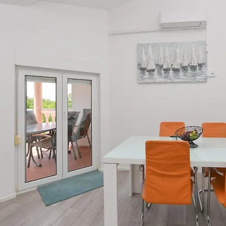 Basic Sveti Anton 88 Maison d'hôtes Malinska