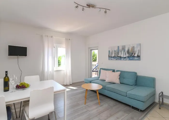 Basic Sveti Anton 88 Penzion 4*